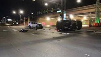 ΗΠΑ: Οδηγός παραβίασε κόκκινο - Εννέα άνθρωποι σκοτώθηκαν!