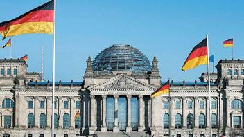 Bundestag: Έξι μήνες θα ισχύουν τα πιστοποιητικά νόσησης των βουλευτών