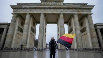 Γερμανία: Μόνο η χρήση μάσκας και η διενέργεια τεστ θα επιβάλλονται μετά τις 20 Μαρτίου