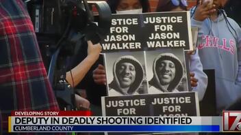 ΗΠΑ: «Συγκέντρωση για δικαιοσύνη» στη Φάγιετβιλ μετά τον θάνατο Αφροαμερικανού από πυρά αστυνομικού