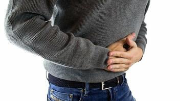 Πόνος στο στομάχι: Τρία σημεία που πρέπει να προσέξετε