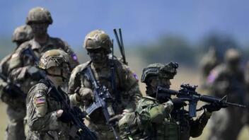 ΗΠΑ: Οι στρατιώτες που δεν εμβολιάστηκαν κατά του κορωνοϊού θα απολυθούν αμέσως