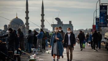 Νέο ρεκόρ στην Τουρκία: Ξεπέρασαν τις 77.000 τα νέα κρούσματα