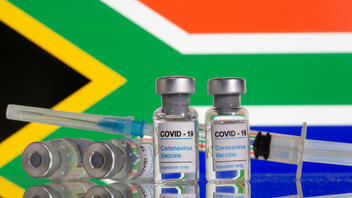 Η Νότια Αφρική αντέγραψε το εμβόλιο της Moderna χωρίς άδεια