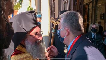 Με λαμπρότητα και παρουσία του Περιφερειάρχη η ενθρόνιση του νέου Αρχιεπισκόπου Κρήτης