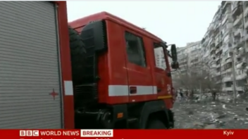 Ουκρανία: «Ξύπνησα και έμαθα ότι το σπίτι μου βομβαρδίστηκε» λέει δημοσιογράφος του BBC
