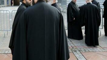 Σε αργία 6 ιερείς της μητρόπολης Μυτιλήνης λόγω της άρνησής τους να εμβολιαστούν