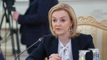 Κρίση στην Ουκρανία: Η Βρετανία κατηγορεί τη Ρωσία ότι αναζητά προσχήματα