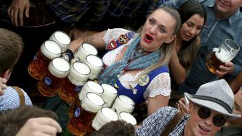 Η πανδημία χτύπησε και τη μπύρα στη Γερμανία – Σε ιστορικό χαμηλό οι πωλήσεις