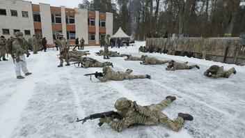 Δορυφορικές εικόνες από στρατεύματα στα σύνορα Λευκορωσίας - Ουκρανίας ενόψει ρωσικών ασκήσεων