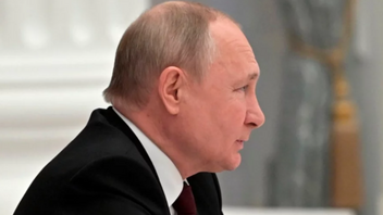 Ο Πούτιν απειλεί ανοιχτά την ΕΕ για την αποστολή όπλων στην Ουκρανία