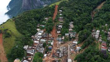 Βραζιλία: Τους 146 έφτασαν οι νεκροί από τις πλημμύρες στην Πετρόπολις