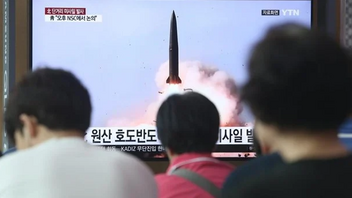 Φόβοι ότι η Βόρεια Κορέα θα προβεί «άμεσα» στη δοκιμή βαλλιστικού πυραύλου