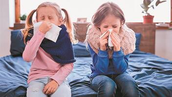 Πιθανή η νόσηση με γρίπη μετά από κορωνοϊό στα παιδιά