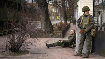 Ουκρανία: το δίκαιο του πολέμου και ο «δίκαιος πόλεμος»