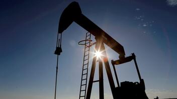 Άλμα 7% στις τιμές του πετρελαίου – Και πάλι πάνω από τα 100 δολ.