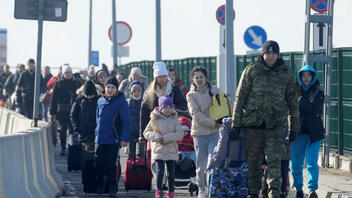 Θεοδωρικάκος: 1.500 Ουκρανοί ήρθαν στην Ελλάδα -Πώς θα καταγράφονται 
