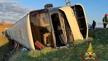 Ανετράπη λεωφορείο με Ουκρανούς επιβάτες, 1 νεκρή και αρκετοί τραυματίες