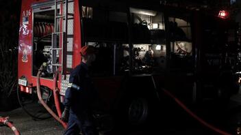 Φωτιά σε υπόγειο ξενοδοχείου κινητοποίησε την Πυροσβεστική 