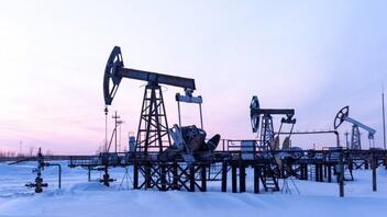 Απαγόρευση εισαγωγών ρωσικού πετρελαίου θα ανακοινώσει το Λονδίνο