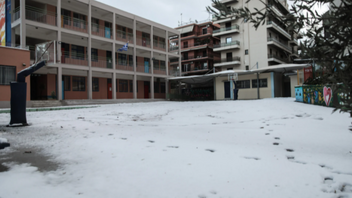 Κακοκαιρία: Η ανακοίνωση της Περιφέρειας Αττικής για τα σχολεία – Έτσι θα λειτουργήσουν τη Δευτέρα