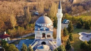 Ουκρανία: «Βομβαρδίστηκε τέμενος που φιλοξενούσε 80 ανθρώπους στη Μαριούπολη» σύμφωνα με το Κίεβο