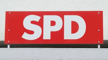 Γερμανία: Ο Αντενάουερ κατασκόπευε επί μια δεκαετία το Σοσιαλδημοκρατικό κόμμα 