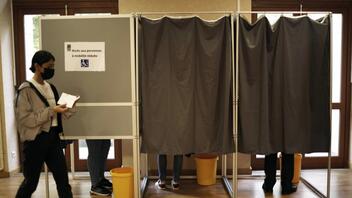 Γαλλία: Ακυρώθηκε ψηφοφορία σε χωριό γιατί έκαναν εκλογικό τμήμα την εκκλησία