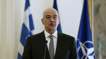 Η Ελλάδα θα ζητήσει από τη Χάγη να διερευνήσει εγκλήματα πολέμου στη Μαριούπολη