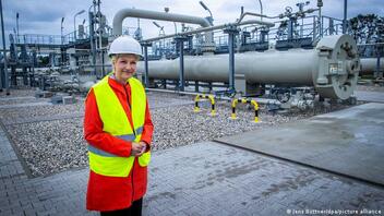 Σάλος με υπουργό της Μέρκελ – Στο στόχαστρο για δοσοληψίες με τoν Nord Stream 2 AG