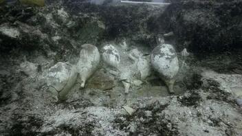 Αρχαιοκάπηλοι λεηλάτησαν ναυάγιο του 2ου π.Χ. αιώνα στα ανοιχτά των Καννών
