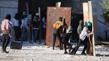 Συγκρούσεις στην Πλατεία των Τζαμιών στην Ιερουσαλήμ, 10 τραυματίες