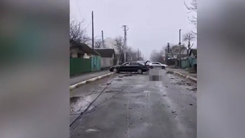 Μπούκα: Βίντεο κατέγραψε το θάνατο άμαχου ποδηλάτη από ρωσικά πυρά