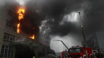 Τραγικό θάνατο βρήκαν 3 άνθρωποι σε πυρκαγιά που ξέσπασε σε αγορά