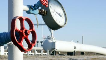 «Η Ελλάδα θα έχει μικρότερες συνέπειες από την διακοπή του ρωσικού φυσικού αερίου», λέει ο Σκυλακάκης