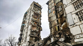Μαριούπολη: Το μέγεθος της καταστροφής στην πόλη μέσα σε 2 λεπτά