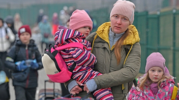 ΕΛ.ΑΣ.: 332 πρόσφυγες από την Ουκρανία πέρασαν τα σύνορα