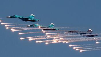 Η Ρωσία ανακοινώνει ότι η Πολεμική Αεροπορία της έπληξε 58 στόχους κατά τη διάρκεια της νύχτας