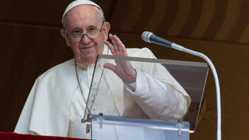 Ο Πάπας Φραγκίσκος κατά των αμβλώσεων: Η ζωή είναι δώρο του Θεού