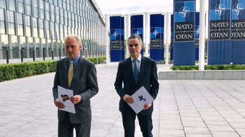 Φινλανδία και Σουηδία κατέθεσαν κοινό αίτημα για ένταξη στο ΝΑΤΟ