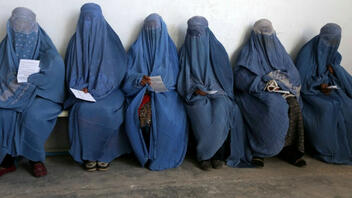 Ταλιμπάν: «Οι γυναίκες να φορούν μπούρκα δημοσίως» - Το ζήτησε ο ανώτατος ηγέτης τους 