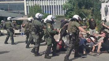 Επεισόδια στη Θεσσαλονίκη: Συλλήψεις και εντάσεις έξω από το κτήριο της Δίοικησης του ΑΠΘ