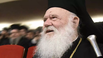 Αρχιεπίσκοπος Ιερώνυμος: Οταν έβλεπα τις φωτιές να καίνε την Εύβοια αισθανόμουν ότι καίγεται το σπίτι μου