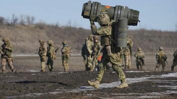 Πόλεμος στην Ουκρανία - NATO: Στο "τραπέζι" η ανάπτυξη δυνάμεων στην ανατολική Ευρώπη