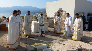 Θεία Λειτουργία στην Παλαιοχριστιανική Βασιλική στη Χερσόνησο μετά από 12 αιώνες