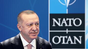 Τουρκικά ΜΜΕ: Ο Ερντογάν θα καταγγείλει την Ελλάδα στο ΝΑΤΟ για τα "στρατιωτικοποιημένα νησιά"