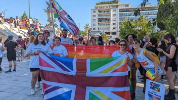 Πρεσβεία Ην. Βασιλείου στο Athens Pride: Η μεγάλη αγάπη είναι άνευ όρων