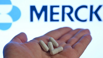 Το αντιικό χάπι της Merck δεν μείωσε τον κίνδυνο νοσηλείας λόγω Covid-19 κατά το κύμα της Όμικρον
