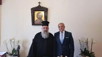 Τον Αρχιεπίσκοπο Κρήτης συνάντησε ο Περιφερειακός Διευθυντής Εκπαίδευσης Κρήτης
