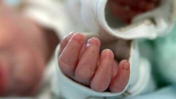 Νεογέννητο με κορωνοϊο στην ΜΕΘ νεογνών του Νοσοκομείου Χανίων